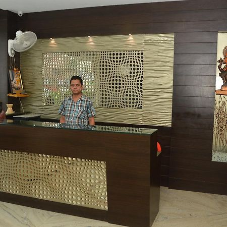 Hotel Milan Palace Amritsar Exterior foto